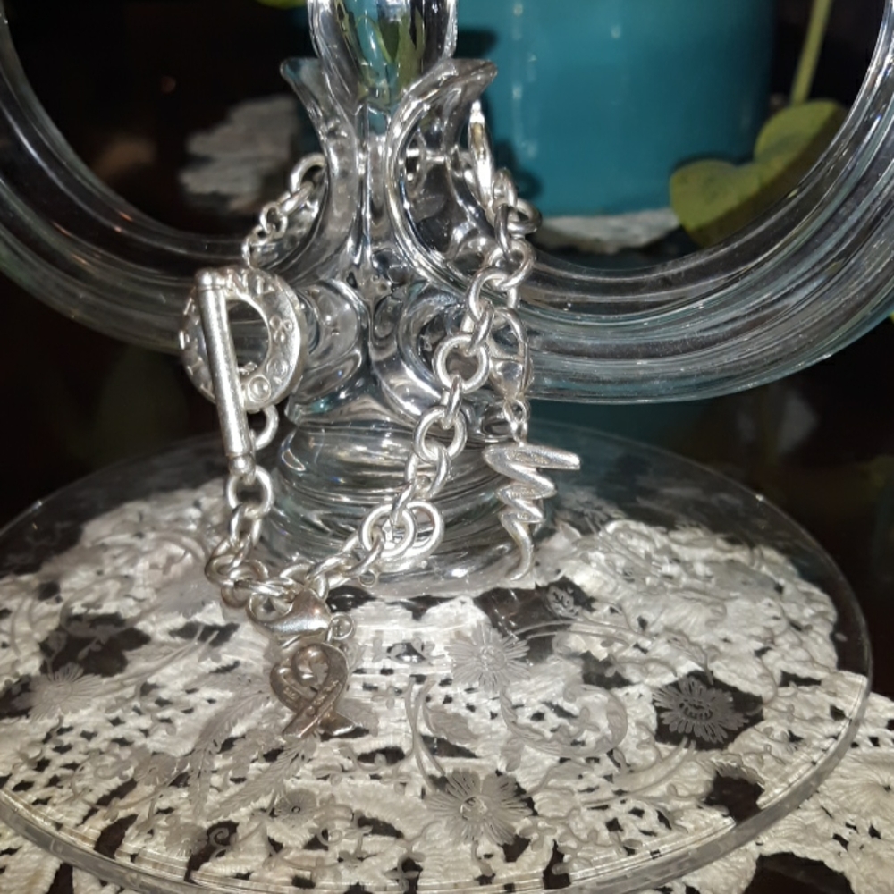 Vintage Tiffany & Co. STERLING Bracelet w 2 Charms - Picture 3 of 15